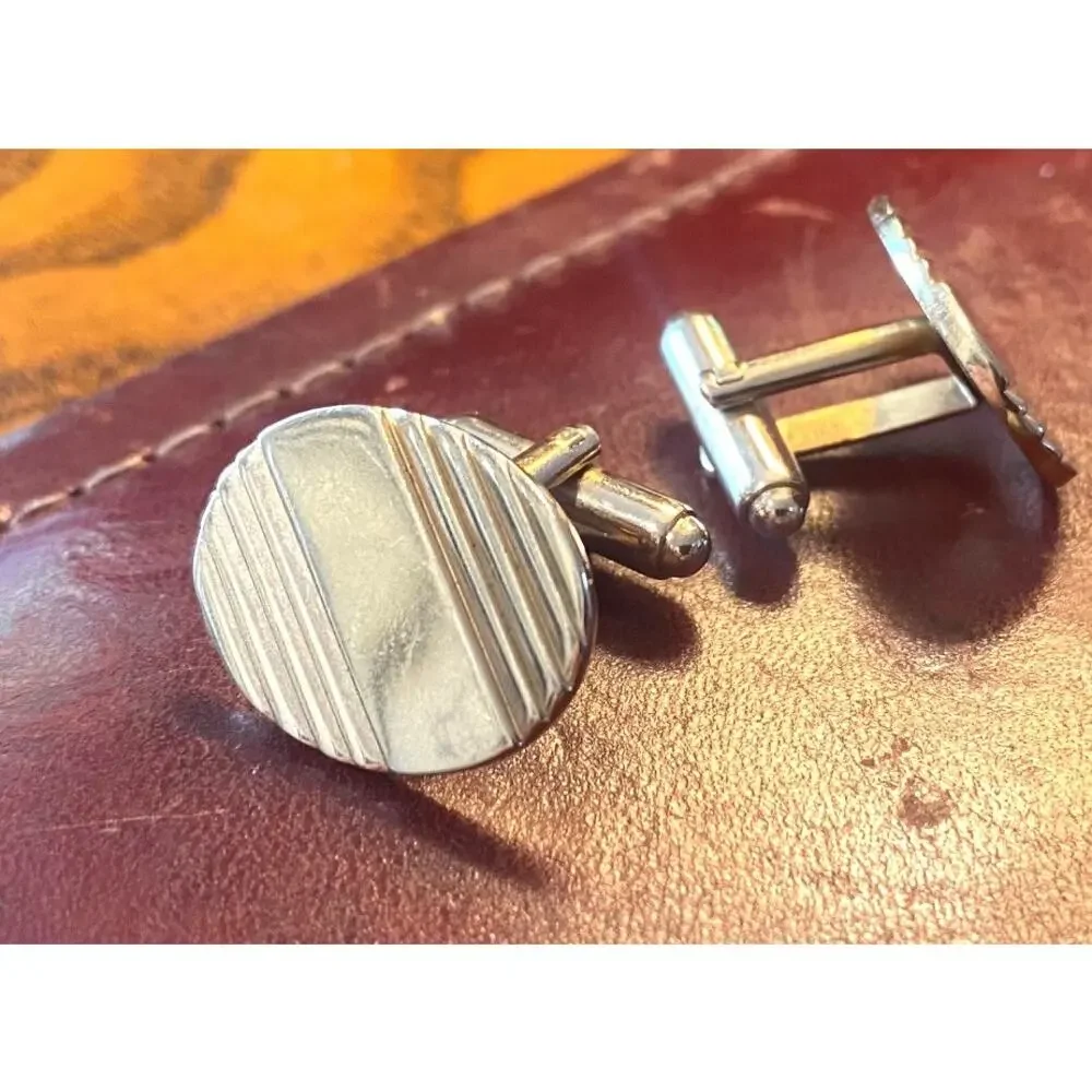 VTG Gold Tone Etched Cufflinks